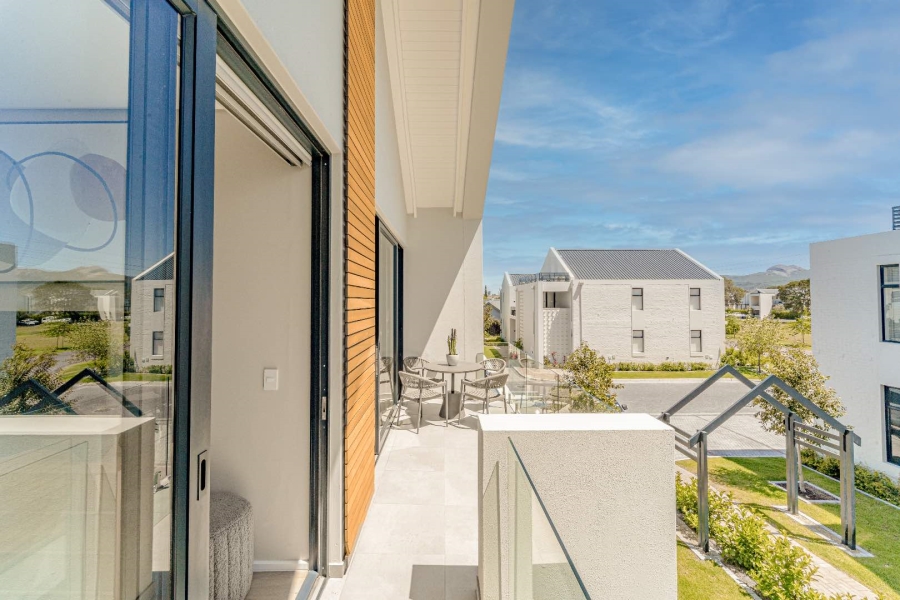 2 Bedroom Property for Sale in Val De Vie Estate Western Cape